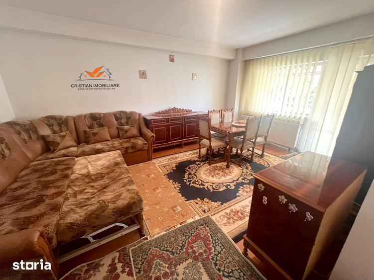 Apartament cu 2 camere decomandat în Cetate