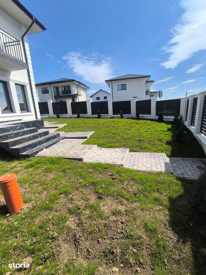 Casă cu 4 camere cu Teren 220 Mp în Cug