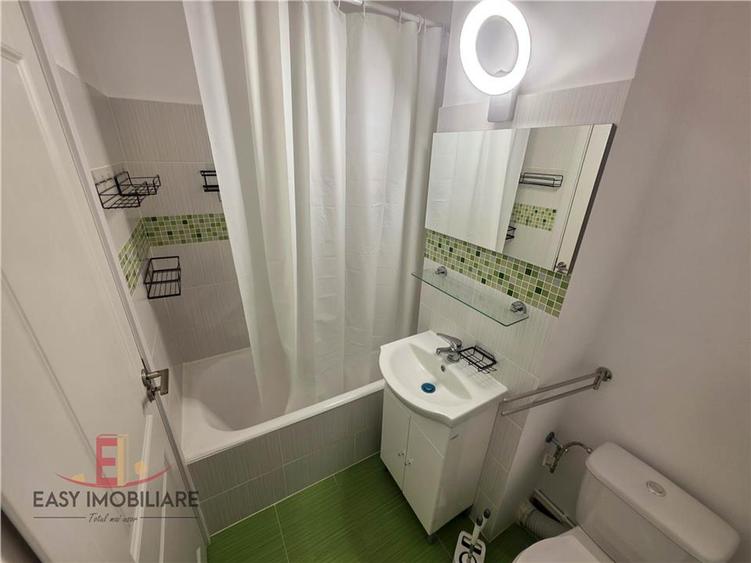 Garsonieră decomandată în Dâmbu Pietros