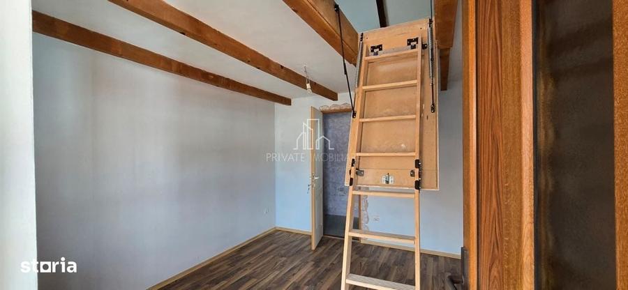 Casă cu 4 camere decomandat în Angofa