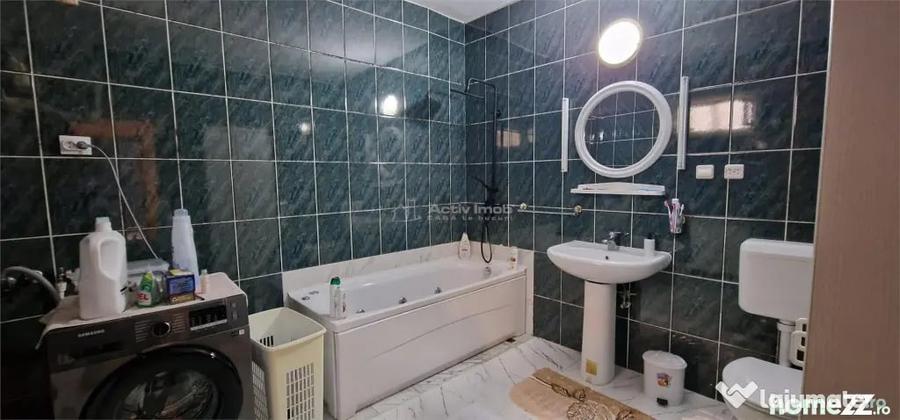 Casă cu 5 camere cu Teren 565 Mp în Central