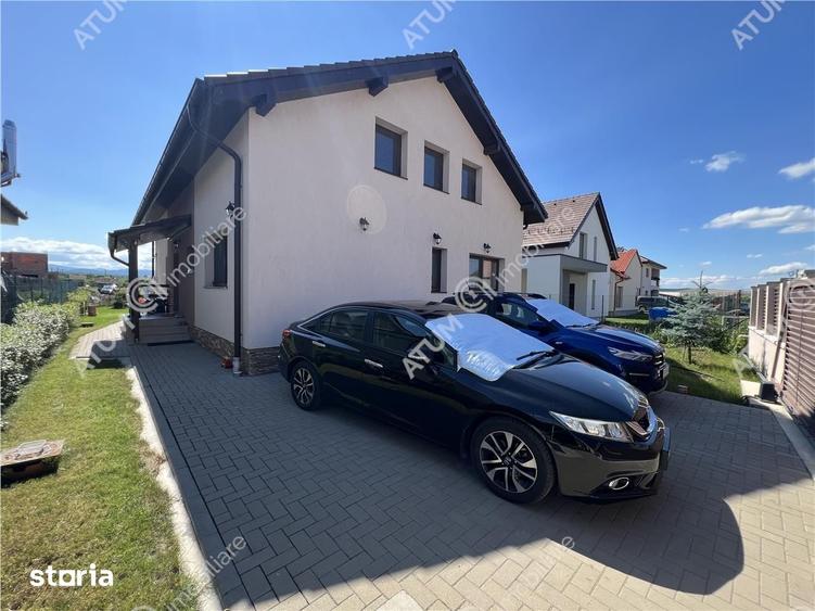 Casă cu 4 camere cu Teren 500 Mp în Șura Mică