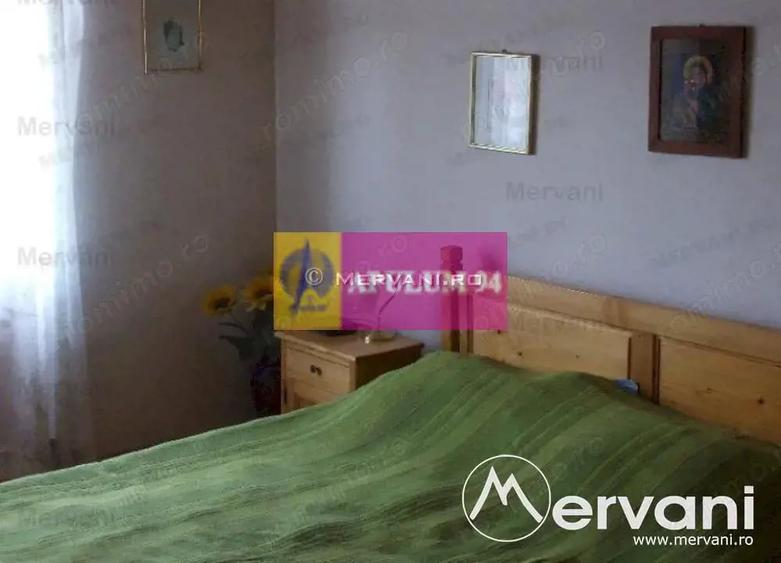 Casă cu 2 camere cu Teren 545 Mp în Central