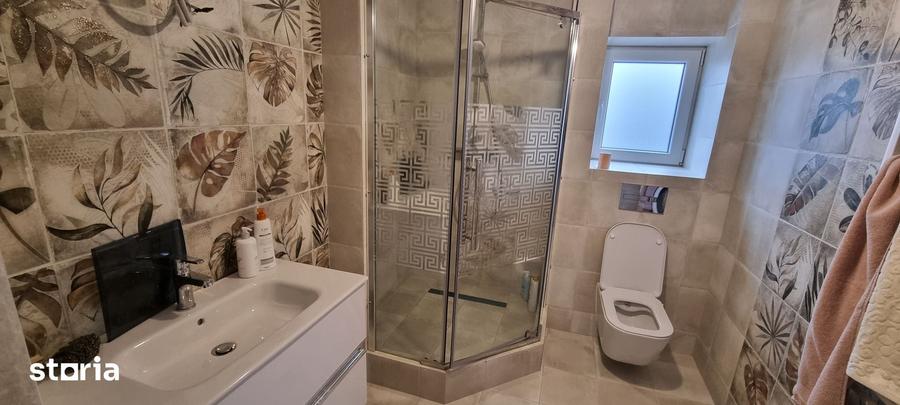 Casă cu Teren 1100 Mp în Central