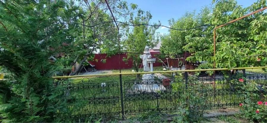 Casă cu 2 camere în Central