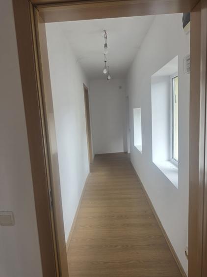 Apartament cu 2 camere decomandat în Știrbei Vodă
