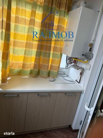 Apartament cu 2 camere decomandat în Malu Roșu