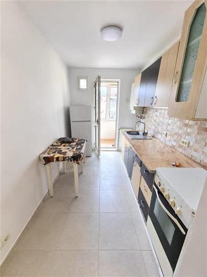 Apartament cu 2 camere decomandat în Astra