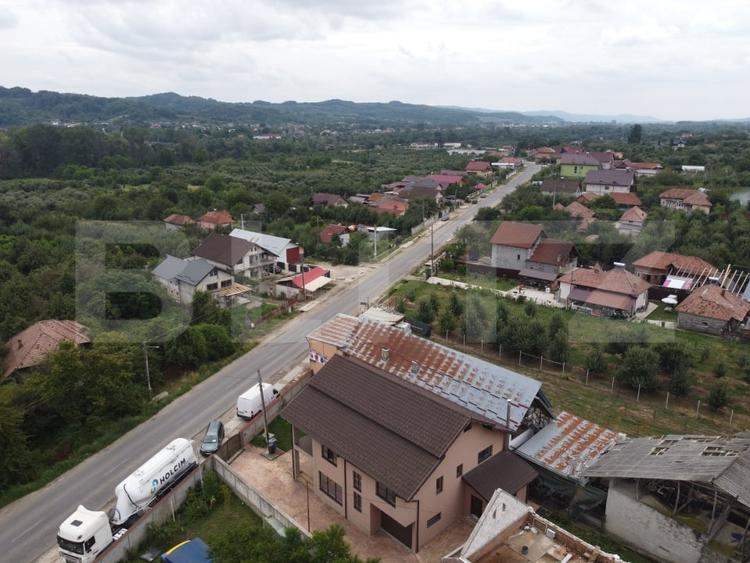 Casă individuală cu 4 camere cu Canalizare în Exterior Nord