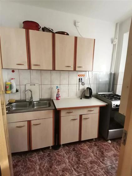 Garsonieră semidecomandată, mobilată în Turda