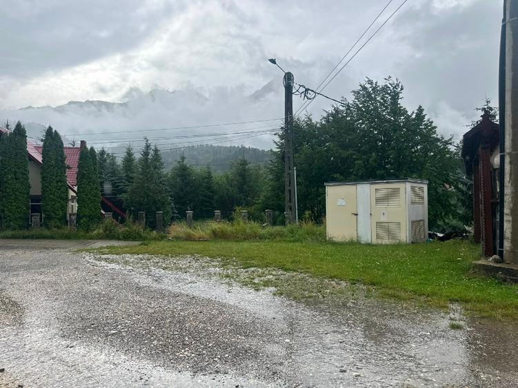 Teren Construcții intravilan de 1500 mp, în Zamora