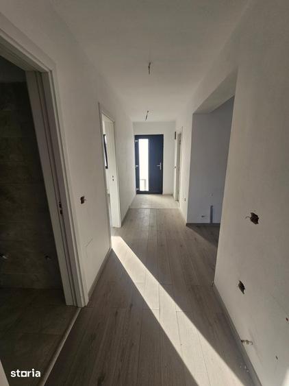 Casă cu 3 camere cu Teren 379 Mp în Central