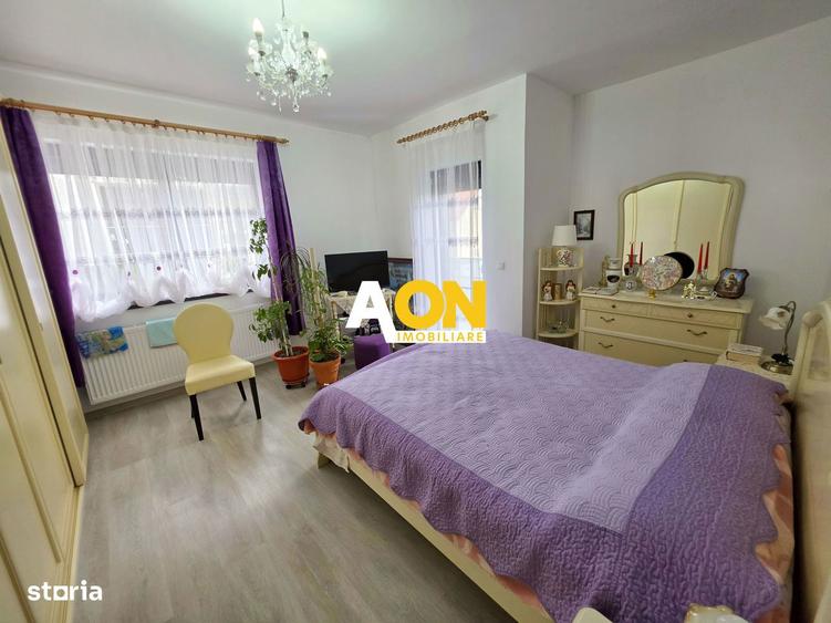 Apartament cu 3 camere, mobilat în Micești