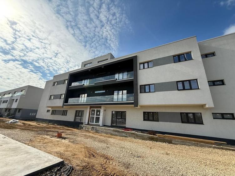 Apartament cu 3 camere în Tunari