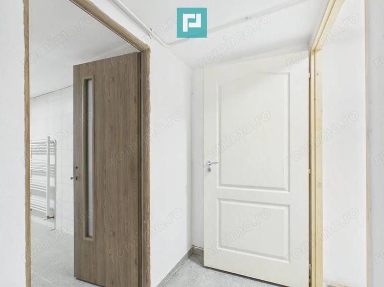 Apartament cu 3 camere semidecomandat în Central