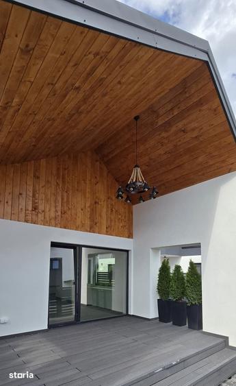 Casă cu 3 camere cu Teren 300 Mp în Tărlungeni