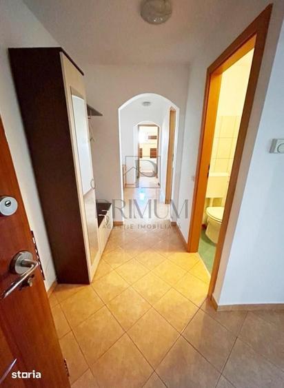 Apartament cu 3 camere decomandat în Lunei
