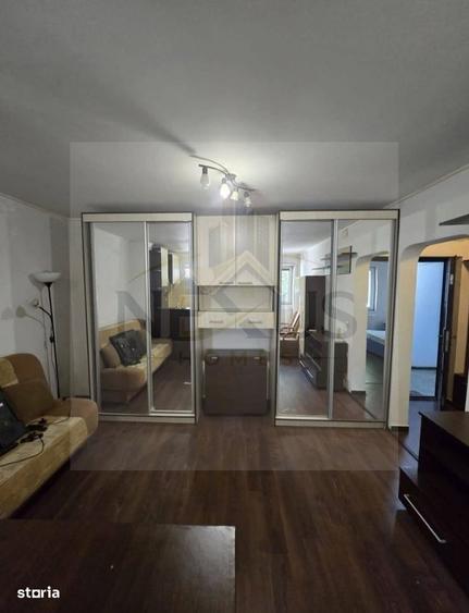 Apartament cu 2 camere în Apărătorii Patriei — fotografia 1
