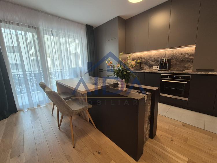 Apartament cu 3 camere, complexul Monarch Residence, parcare, centru - 1