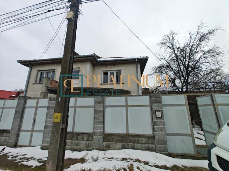 P4816 Casă individuală cu 5 camere, zona Ronat - 2