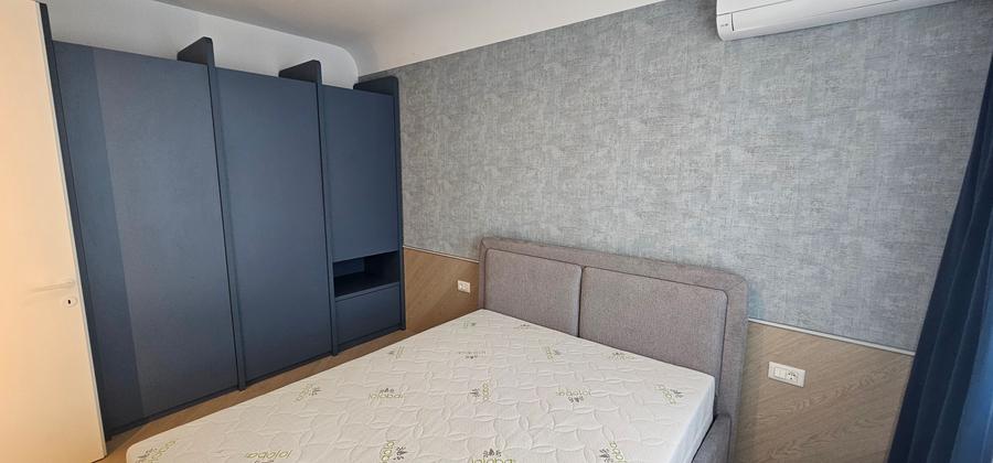 Apartament cu 2 camere semidecomandat în Aviației