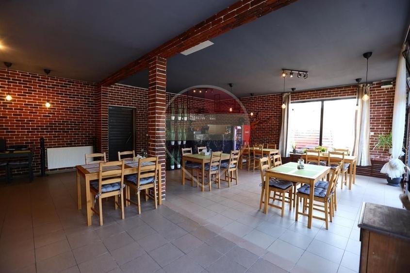 Spațiu comercial, de 200 mp, în Vărbilău