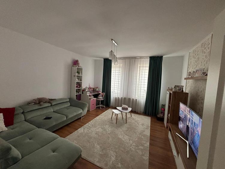Casă individuală cu 2 camere cu Canalizare în Fratelia