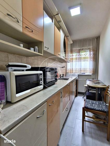 Apartament cu 2 camere decomandat în Rogerius