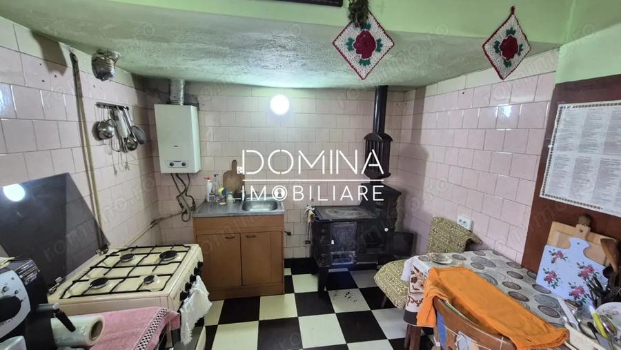Casă cu Teren 554 Mp în 9 Mai