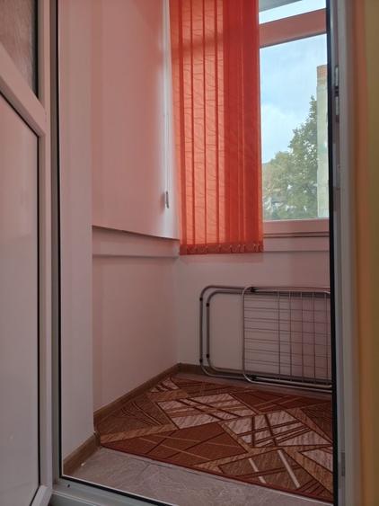 Apartament cu 2 camere semidecomandat în Exterior Vest