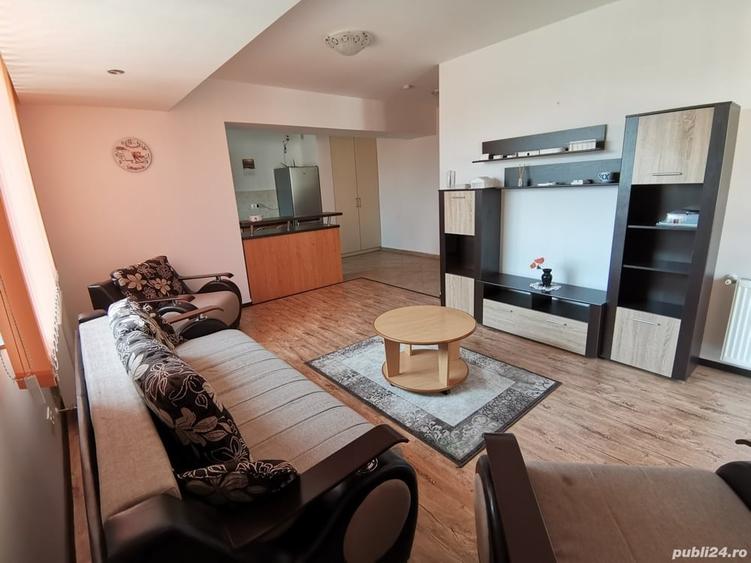 Apartament cu 2 camere decomandat în Drumul Taberei