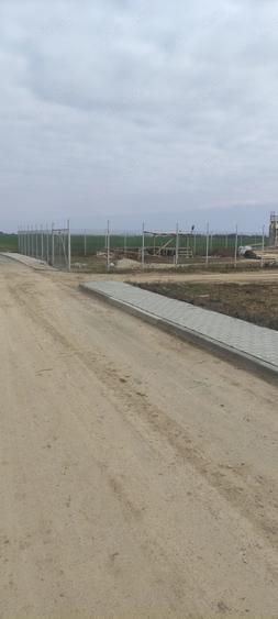 Teren de 12000 mp, în Dragomirești-Vale