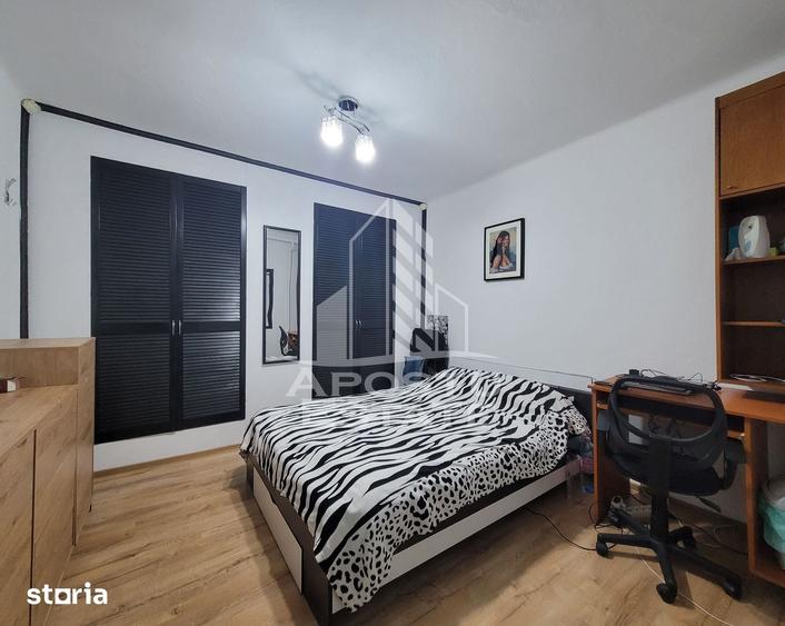 Casă cu 4 camere decomandat cu Teren 567 Mp în Lipovei