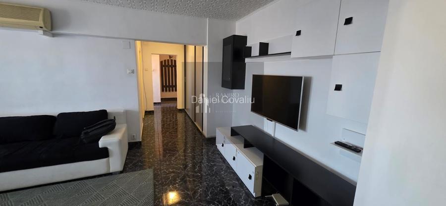 Apartament 3 camere , B-dul 1 Decembrie 1918/ mobilat /An 1985