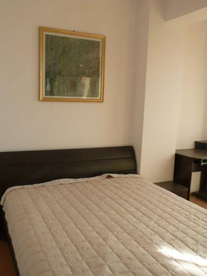Apartament cu 2 camere decomandat în Complex Studențesc