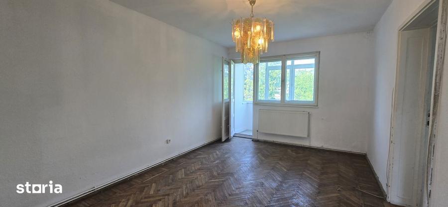 Vanzare Apartament 4 camere | Aleea Trandafirilor Targoviste - 5