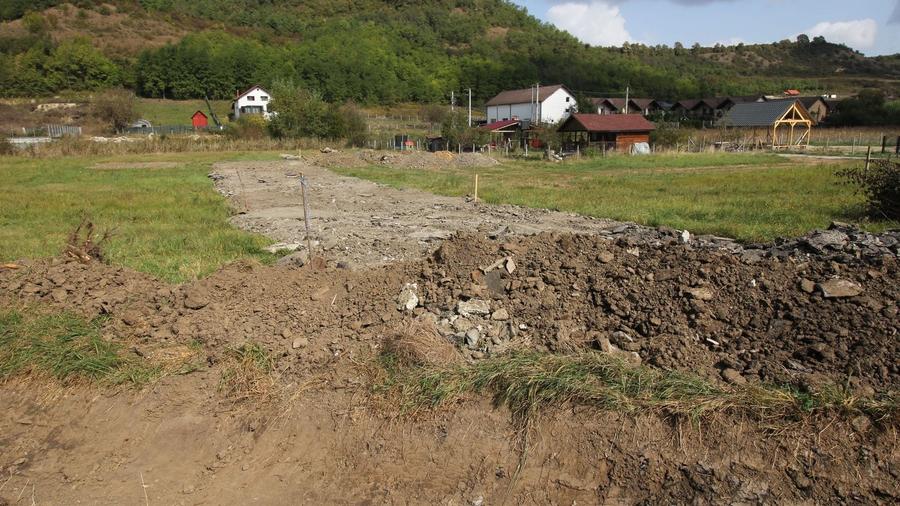 Teren Construcții intravilan de 780 mp, în Livezeni