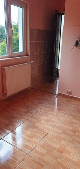 Garsonieră semidecomandată în Barieră