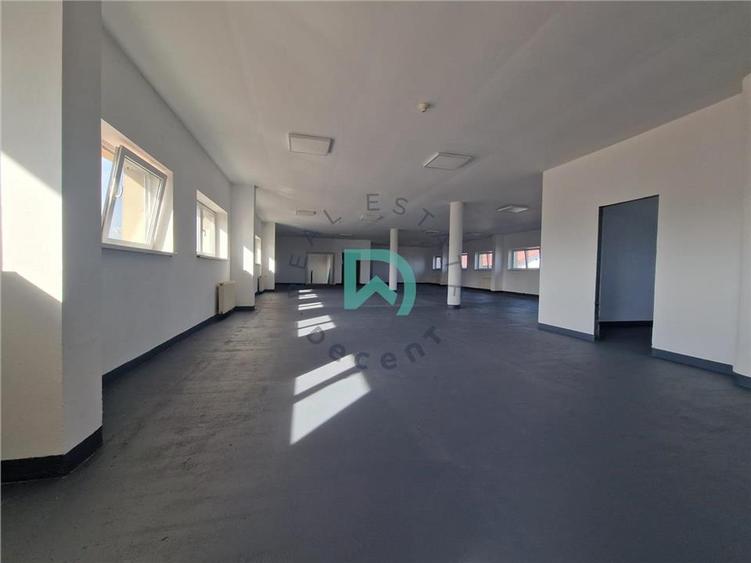 Spațiu industrial, de 340 mp, în Bartolomeu