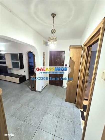 Apartament cu 4 camere decomandat, mobilat în Vitan