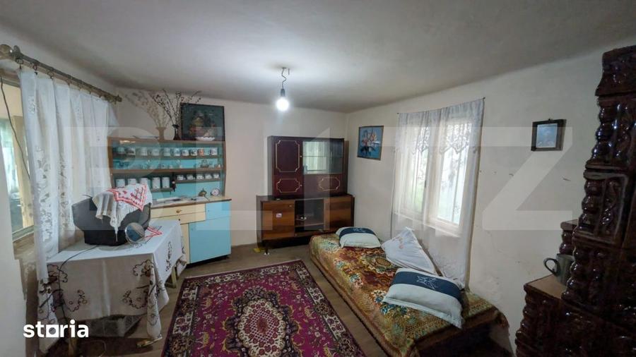 Casă cu 3 camere cu Teren 2540 Mp în Central