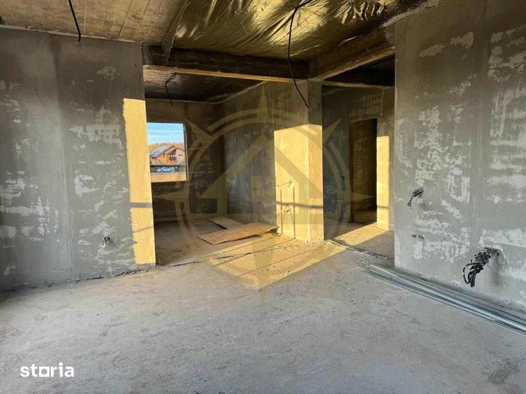 Casă cu 5 camere cu Teren 500 Mp în Corbeanca