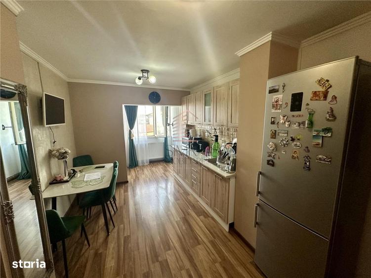 Apartament cu 2 camere decomandat în Lotus