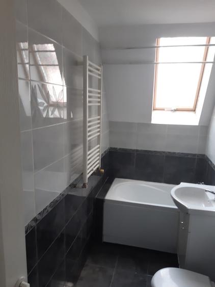 Apartament cu 2 camere decomandat, mobilat în Simion Bărnuțiu