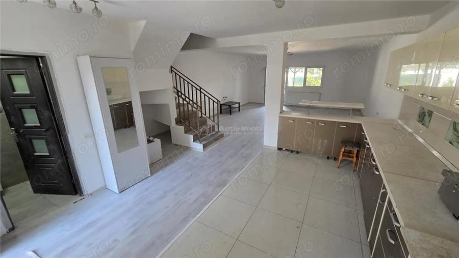 Casă cu 4 camere cu Teren 120 Mp în Cornetu