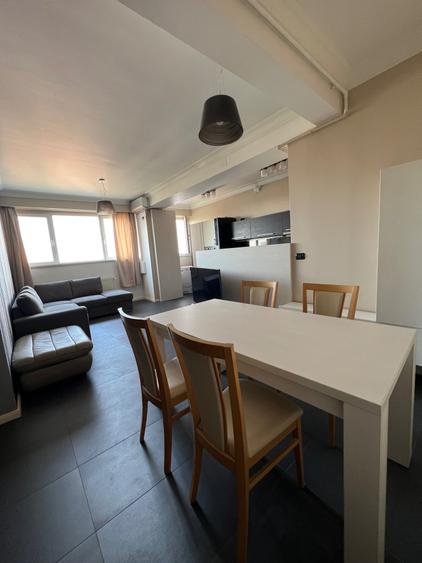 Apartament cu 3 camere decomandat în UTA