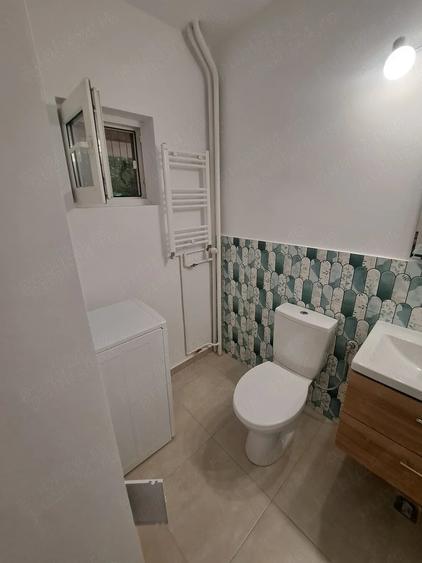 Garsonieră decomandată în Brâncoveanu