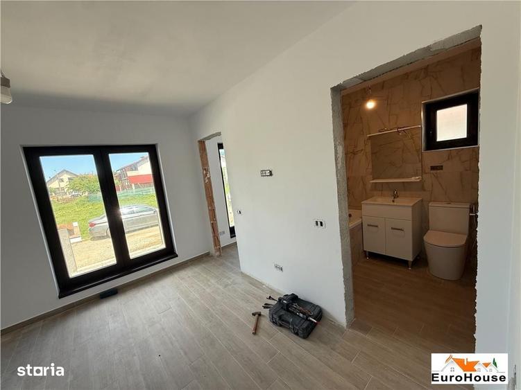 Casa de vanzare pe un nivel in Sard - 13