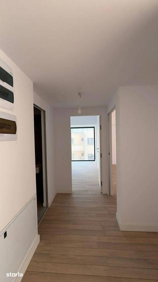 Apartament cu 3 camere în 13 Septembrie
