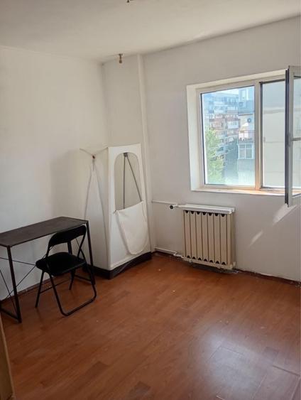 Apartament cu 2 camere decomandat în Tineretului